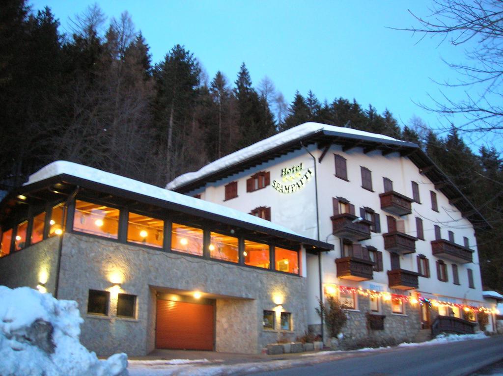 Hotel Spampatti Castione della Presolana Exteriör bild
